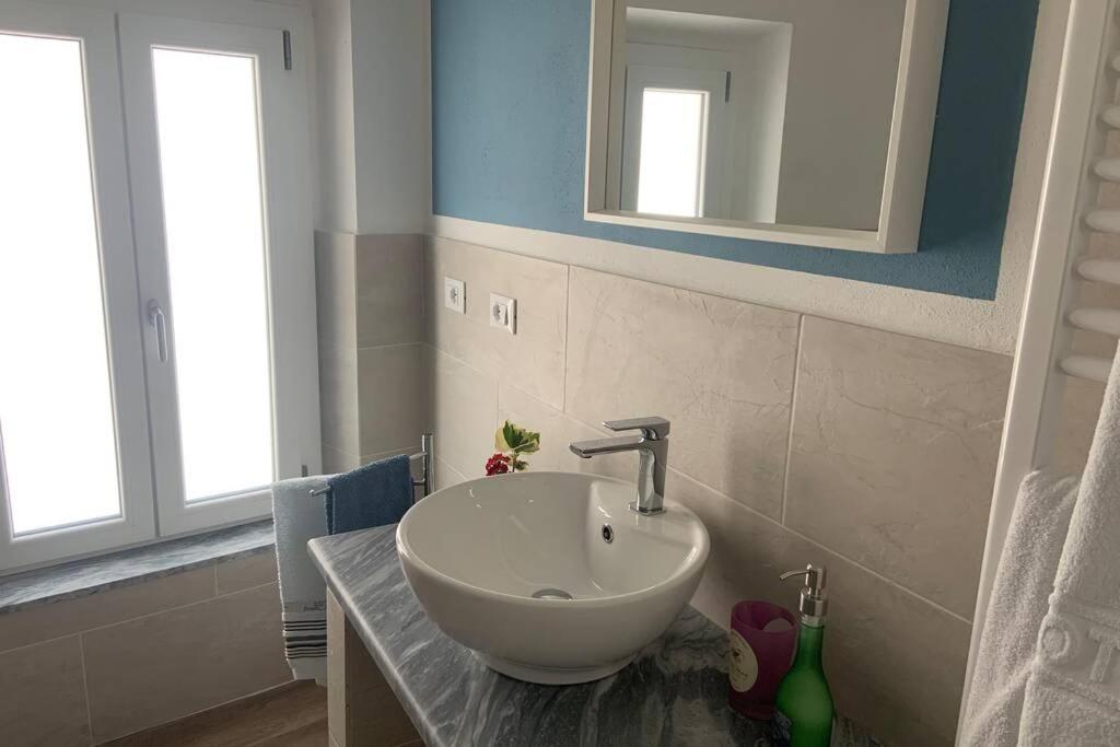Ferienwohnung Antica Casa Nel Borgo Pietrasanta Exterior foto