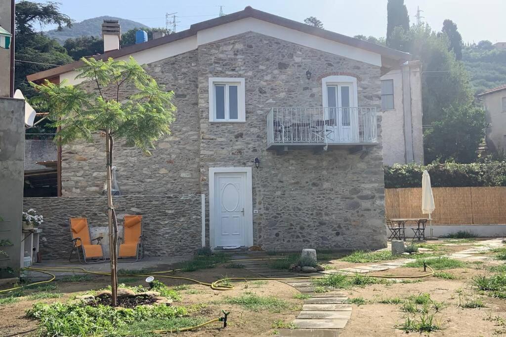 Ferienwohnung Antica Casa Nel Borgo Pietrasanta Exterior foto